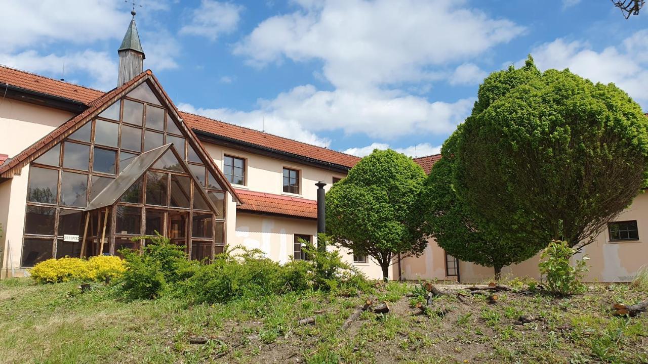 Hotel Holensky Dvur Ratibor  Esterno foto