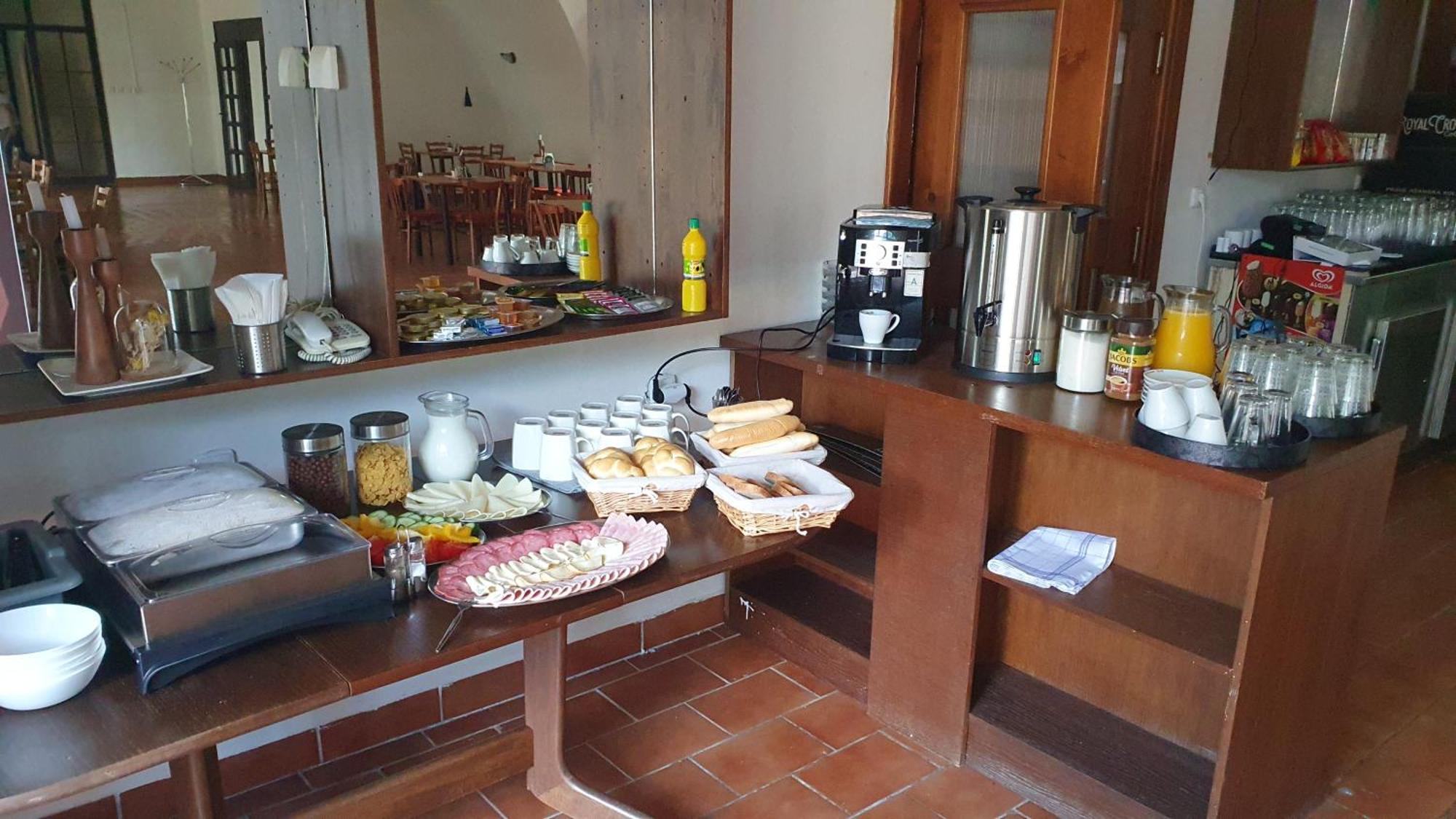 Hotel Holensky Dvur Ratibor  Esterno foto